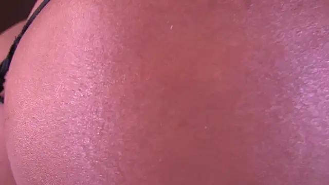 Girls free live sex cams: Check out the satisfaction of typing and cam2cam with our sensual livestreamers, who will teach you all about temptation and desires with their smoking hot physiques.