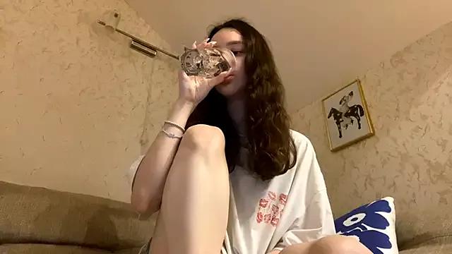 Girls free live sex cams: Check out the satisfaction of typing and cam2cam with our sensual livestreamers, who will teach you all about temptation and desires with their smoking hot physiques.