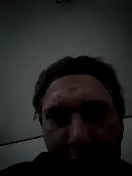 Dani1998daniel from StripChat is Freechat