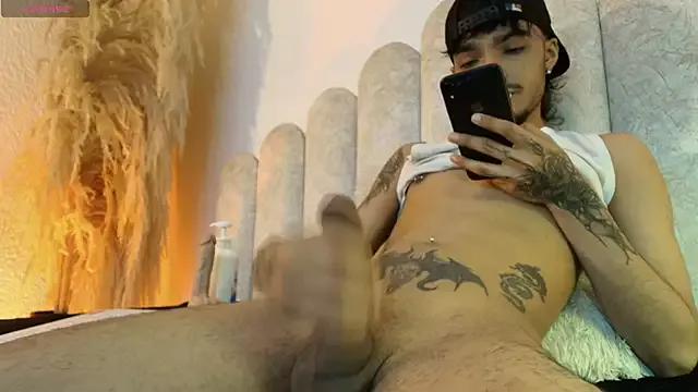 Daniels_jil from StripChat is Freechat