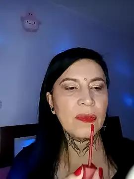 Dannitamillf from StripChat is Freechat