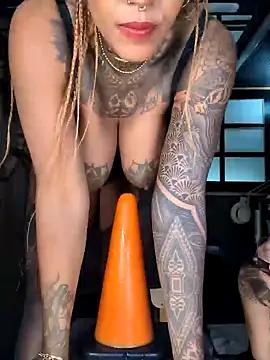 Girls free live sex cams: Check out the satisfaction of typing and cam2cam with our sensual livestreamers, who will teach you all about temptation and desires with their smoking hot physiques.