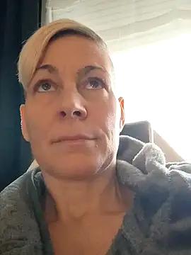 Girls free live sex cams: Check out the satisfaction of typing and cam2cam with our sensual livestreamers, who will teach you all about temptation and desires with their smoking hot physiques.