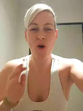 Girls free live sex cams: Check out the satisfaction of typing and cam2cam with our sensual livestreamers, who will teach you all about temptation and desires with their smoking hot physiques.