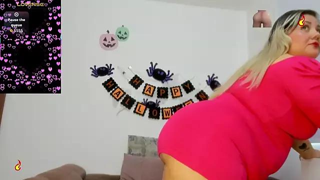 DashaKing1 from StripChat is Freechat