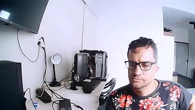 david_hotwheels from StripChat is Freechat