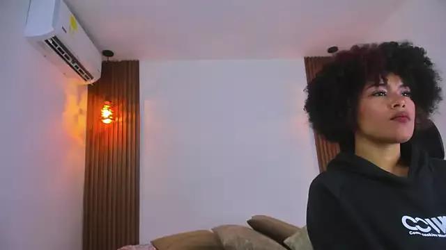 delaylacruz from StripChat is Freechat