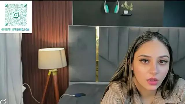 Girls free live sex cams: Check out the satisfaction of typing and cam2cam with our sensual livestreamers, who will teach you all about temptation and desires with their smoking hot physiques.