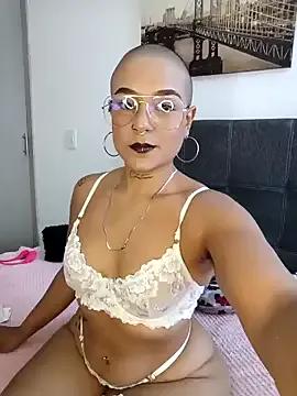 DenisseHarper1 from StripChat is Freechat