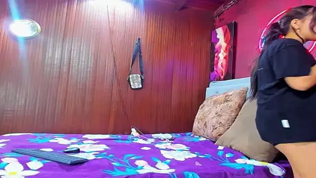 dereck_and_julie from StripChat is Freechat