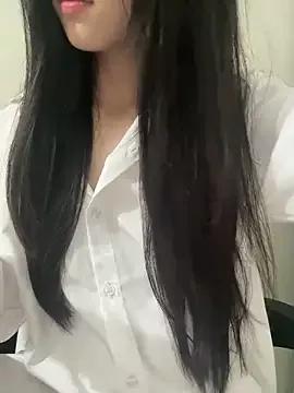 Desi_sara from StripChat is Freechat