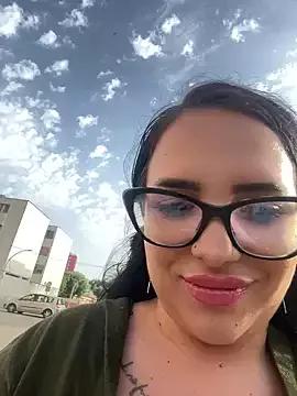 diamond_glow from StripChat is Freechat