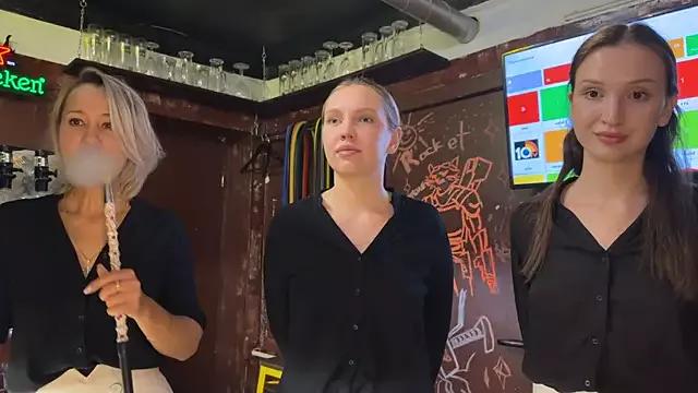 Girls free live sex cams: Check out the satisfaction of typing and cam2cam with our sensual livestreamers, who will teach you all about temptation and desires with their smoking hot physiques.