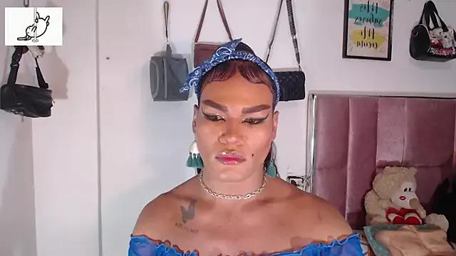 doll_crazy_bigcock from StripChat is Freechat