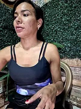 Girls free live sex cams: Check out the satisfaction of typing and cam2cam with our sensual livestreamers, who will teach you all about temptation and desires with their smoking hot physiques.