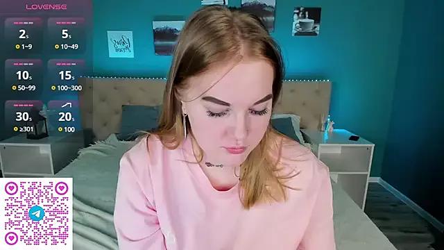 DonnaSmith from StripChat is Freechat