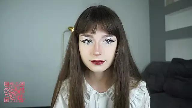 DreamyDaisy from StripChat is Freechat