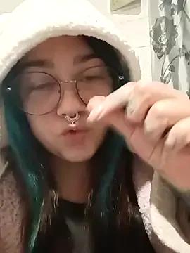 Dulcedeanis from StripChat is Freechat