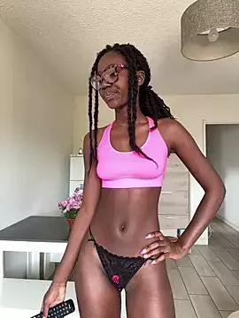 ebonysweetyy from StripChat is Freechat