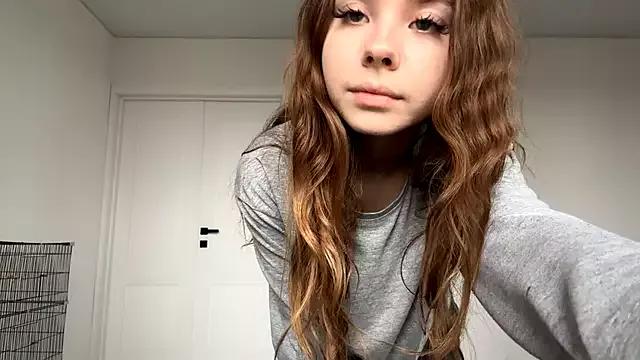 Girls free live sex cams: Check out the satisfaction of typing and cam2cam with our sensual livestreamers, who will teach you all about temptation and desires with their smoking hot physiques.