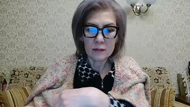 Elegant00Lady from StripChat is Freechat