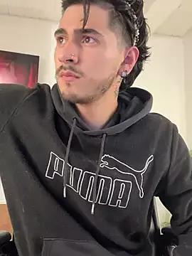 Elian_savoy from StripChat is Freechat