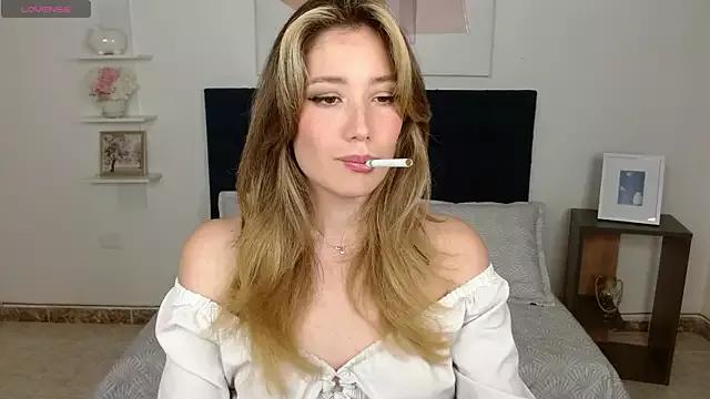 EliiIh_ from StripChat