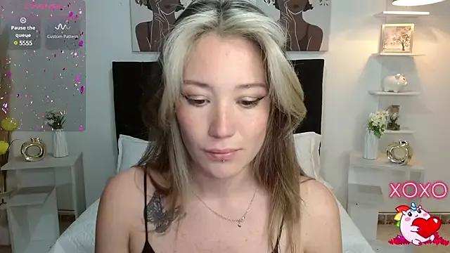 EliiIh_ on StripChat