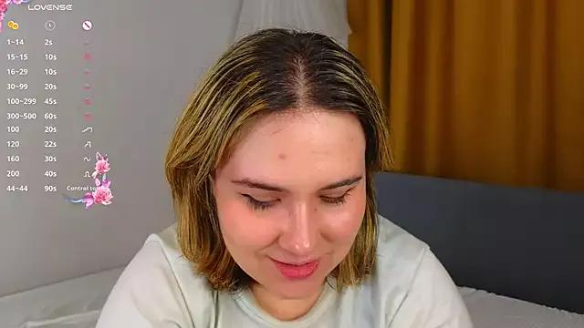 ElizabethDixon from StripChat is Freechat