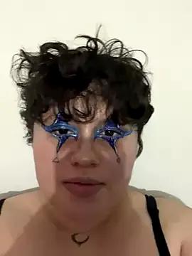 Ellie_Raven from StripChat is Freechat