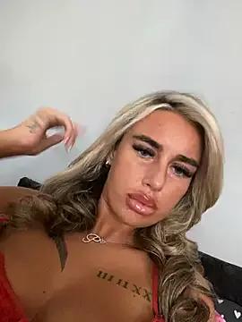 EllieMaeBaby from StripChat is Freechat