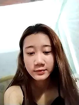 Elly_Show from StripChat is Freechat