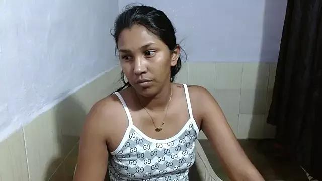 Elsa_Parisi from StripChat is Freechat