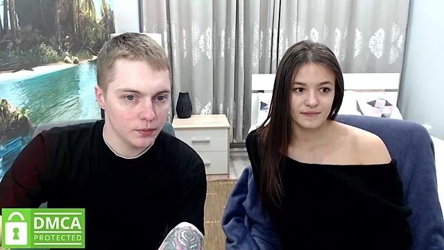 Emelijon_77 from StripChat
