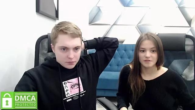 Emelijon_77 from StripChat