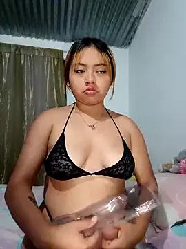 Emily__Hott from StripChat is Freechat
