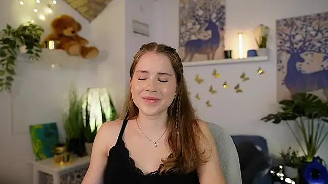 Emily_Blake from StripChat is Freechat