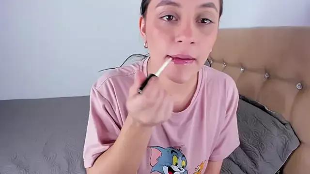 EmmaGrace1999 from StripChat is Freechat