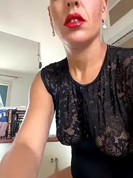 Girls free live sex cams: Check out the satisfaction of typing and cam2cam with our sensual livestreamers, who will teach you all about temptation and desires with their smoking hot physiques.