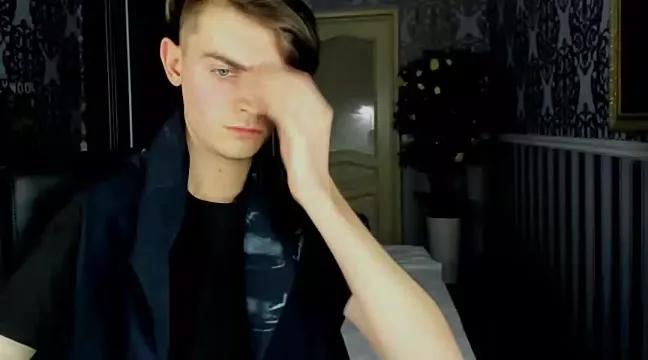 Eriik_G from StripChat
