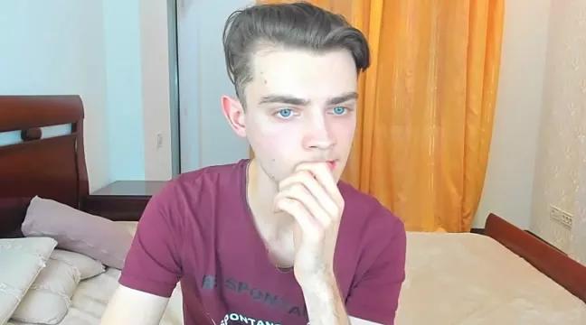 Eriik_G from StripChat