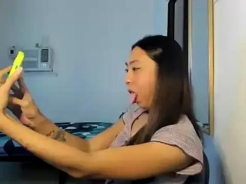 ErikaJayne4u from StripChat is Freechat