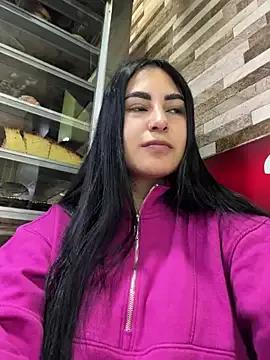 estefania_teen from StripChat is Freechat