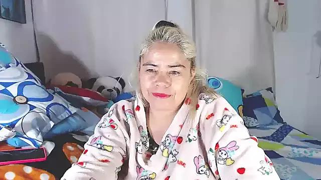 estrellita_fugaz16x from StripChat is Freechat