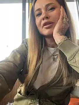 Girls free live sex cams: Check out the satisfaction of typing and cam2cam with our sensual livestreamers, who will teach you all about temptation and desires with their smoking hot physiques.
