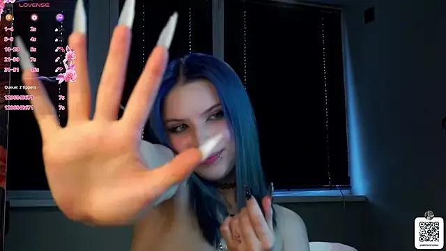 Photos of EvelyynLopez from StripChat is Freechat