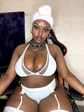 EXOTIC_BEAUTY25_X from StripChat is Freechat