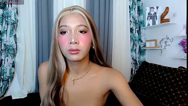 extremeJaime from StripChat is Freechat