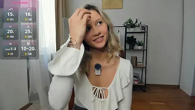Girls free live sex cams: Check out the satisfaction of typing and cam2cam with our sensual livestreamers, who will teach you all about temptation and desires with their smoking hot physiques.