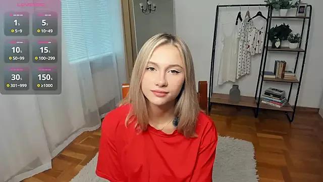 Get ready to be dazzled by the steamiest and freakiest young adult broadcasting sex cam shows on our young page. You're sure to find the excellent match for your whims. 